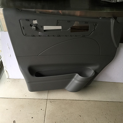 前門內(nèi)飾板